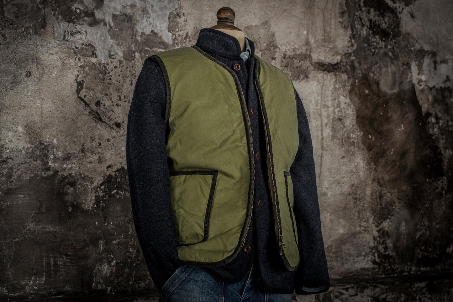 Gilet Discipline Wax olive Fleur de Bagne