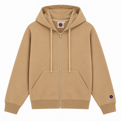 donne moi le alt :
Sweat à capuche zippé Sweet Pants F Iconic Zip Truck beige, vue de face sur fond blanc, poche kangourou, logo tricolore sur la manche.

